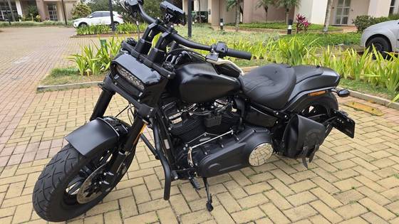 HARLEY-DAVIDSON SOFTAIL FAT BOB 114 HARLEY-DAVIDSON SOFTAIL FAT BOB 114